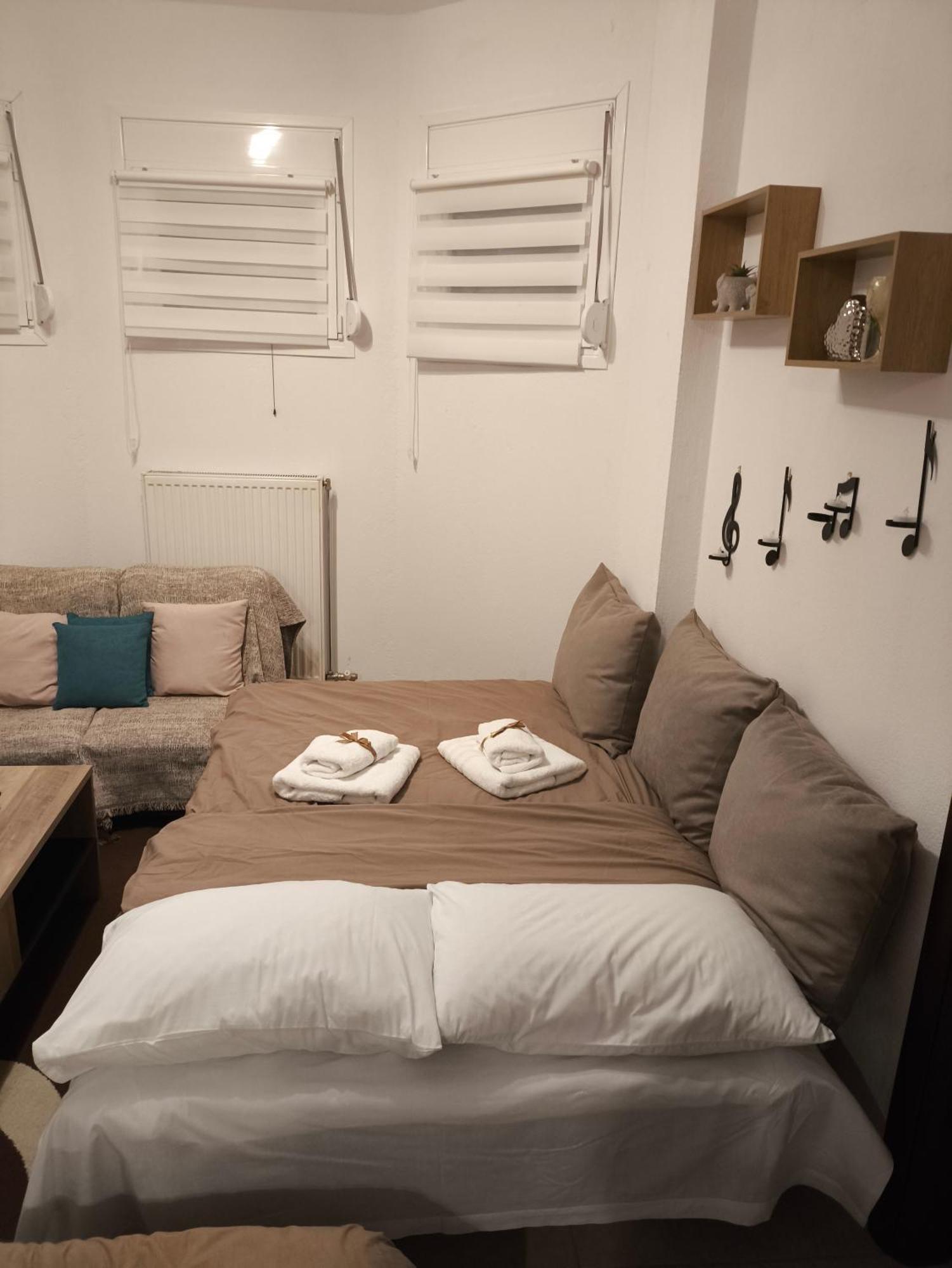 Sweet Nest Of Meteora Apartment Калампака Екстериор снимка